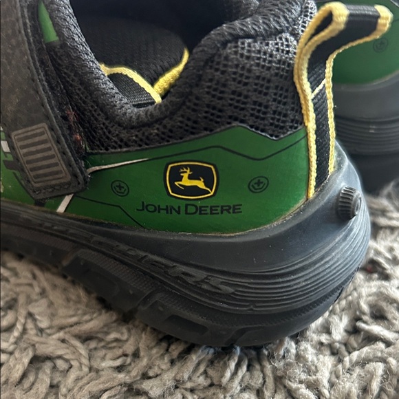 Skechers x John Deere Boys' Green Velcro Sneakers Size 8 - Picture 5 of 12